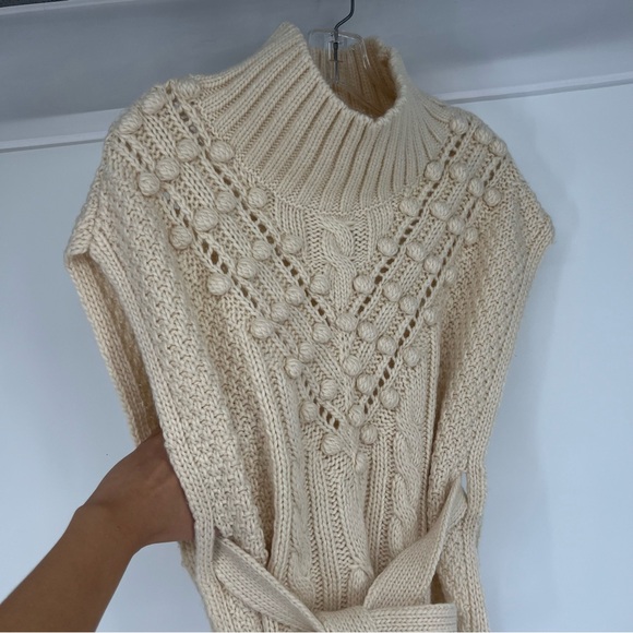 Marie Oliver Cosette Wool Blend Cream Bobble Cable Knit Turtleneck Sweater Vest - Picture 3 of 7